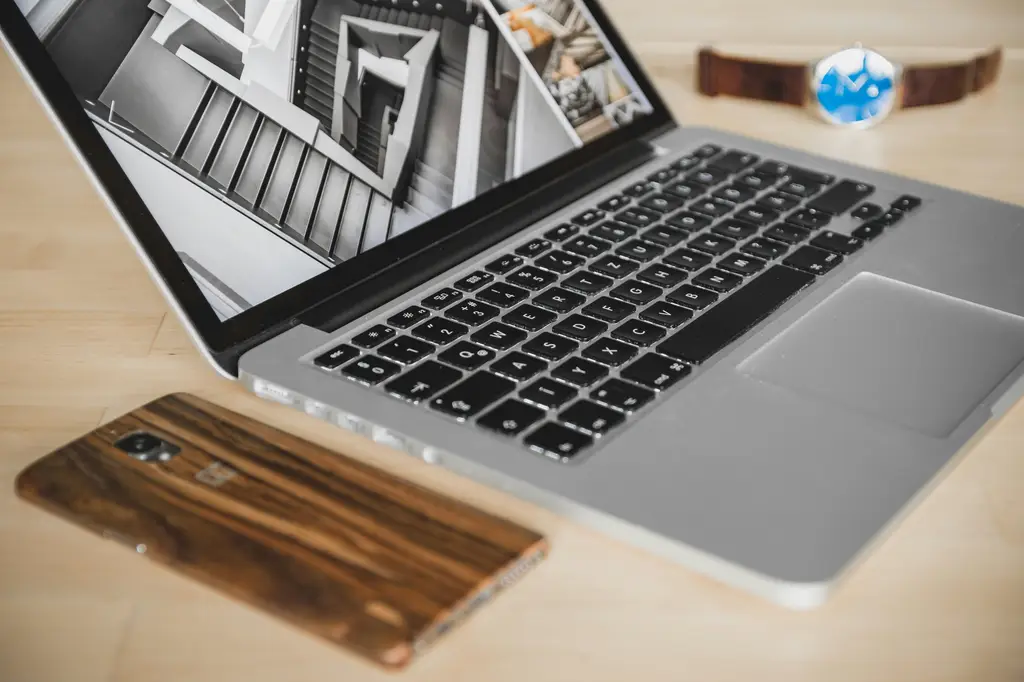 台灣傳統占卜文化：深入探討電子書《賣卜者言》